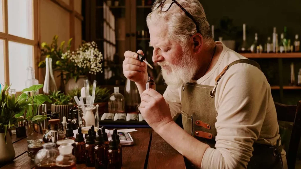 how to make natural perfume, what are base notes in perfume