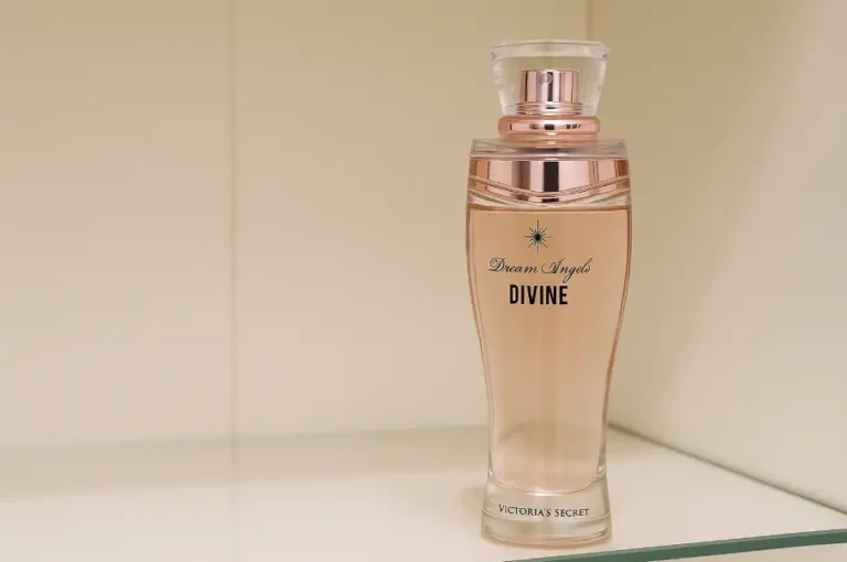 Secret Divine Perfume